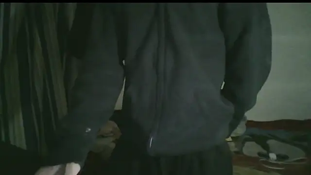 young_milk's cam snapshot