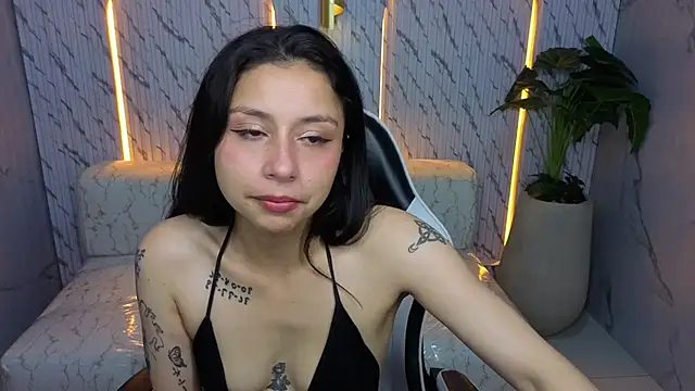 hada_crazy_tx's cam snapshot