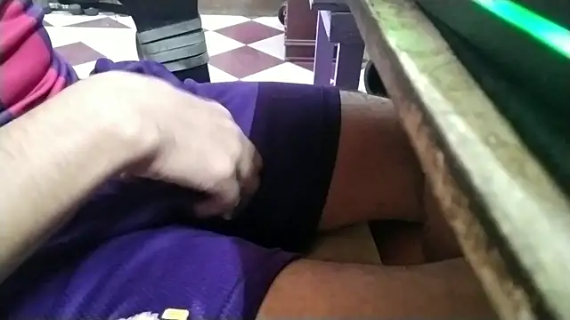 growing20yo live sex cam