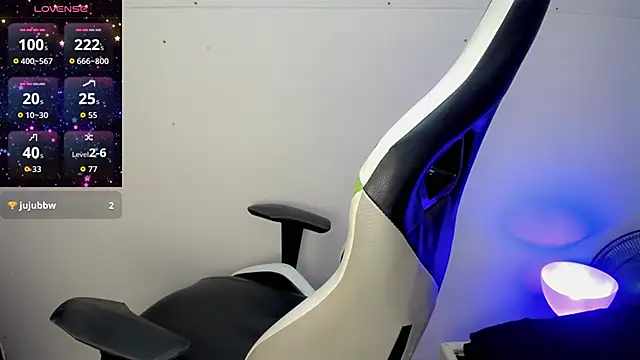 Isabella_saenzz_'s cam snapshot