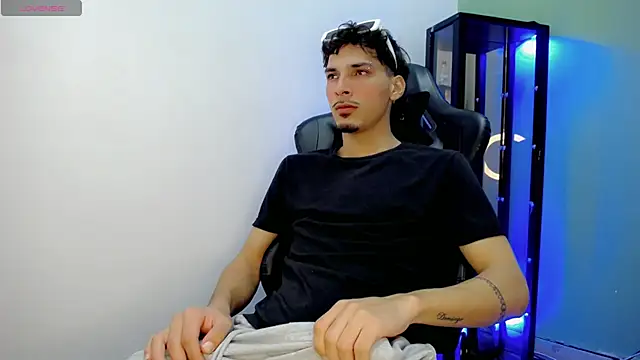 Yankeee_'s cam snapshot