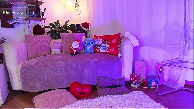 HANNAH_LOVEE live sex cam