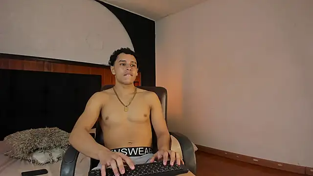 Adrian_Volt live sex cam