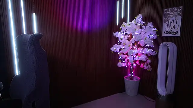 xxforyoureyesonlyxx live sex cam