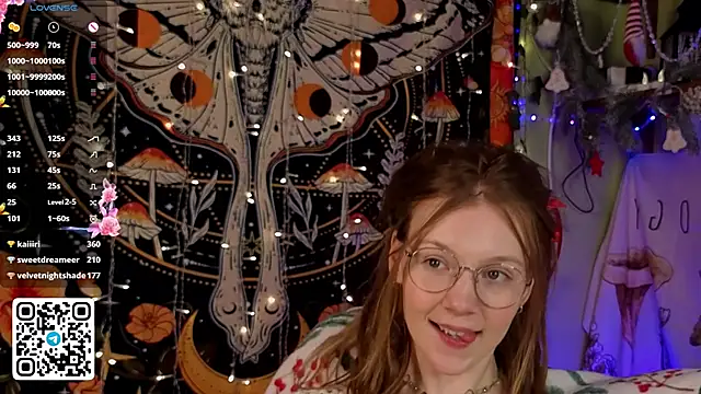 lyra_thenymph live sex cam