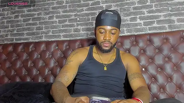 Drake_Nassir4 live sex cam