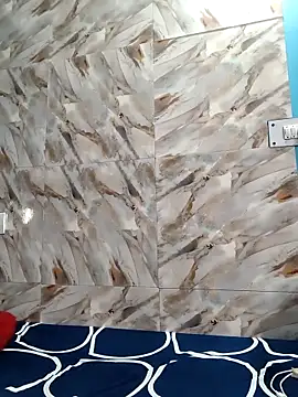 hornyzinia123 live sex cam