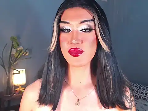 AleinaCroft live sex cam