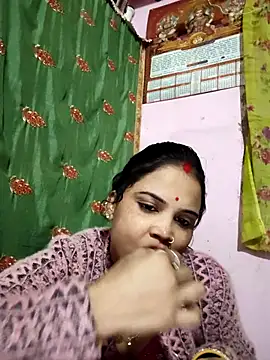 Cut_ragni live sex cam