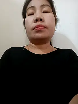 Reema_143 live sex cam