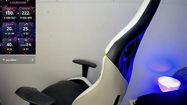 Isabella_saenzz_'s cam snapshot