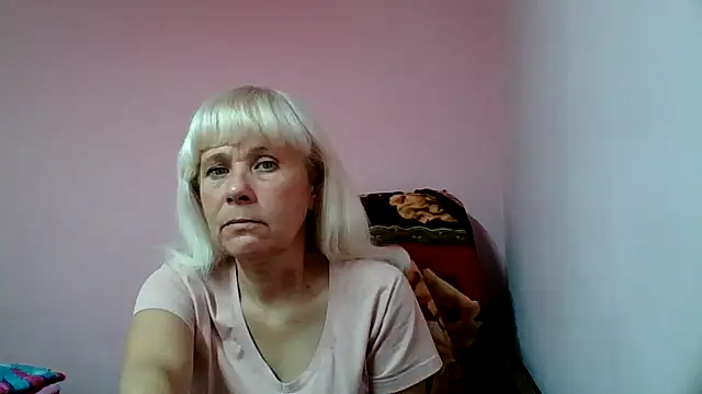 sakura_blonde live sex cam