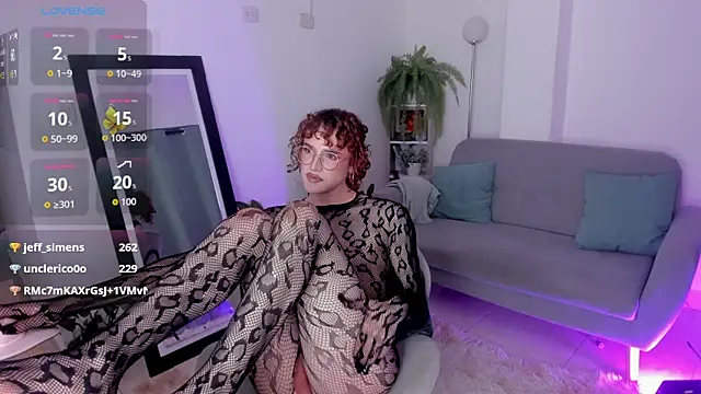 AnntoniaWood live sex cam