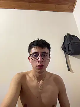 CamiRojas_boy live sex cam