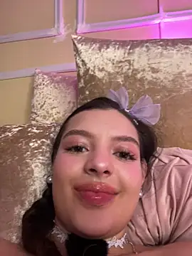 AriaHeavenss live sex cam