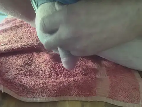 poesnuus999 live sex cam