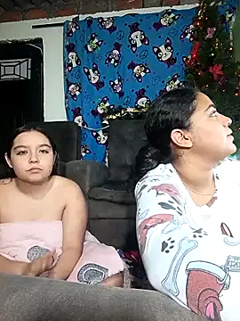 lincy_and_clio live sex cam