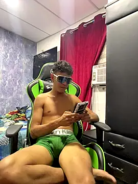 Wolf_BIG4 live sex cam