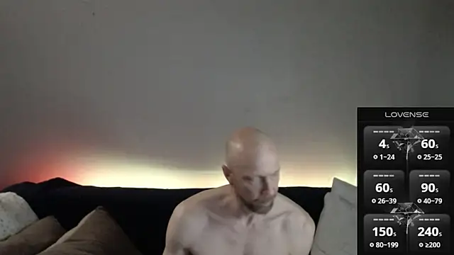 MaxRouger live sex cam