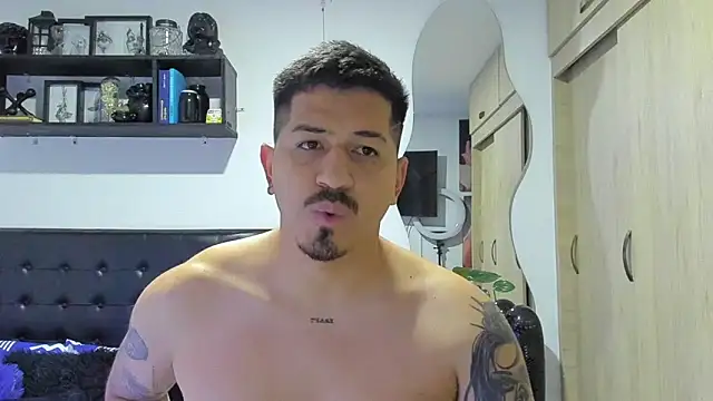 Arnolwilliams live sex cam