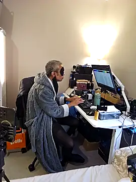 AmGuy23 live sex cam