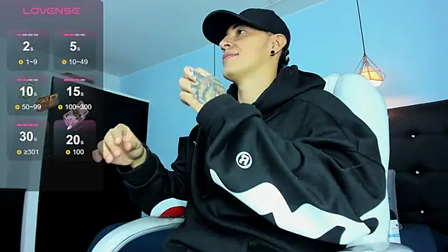 Lobo_17_'s cam snapshot