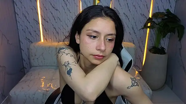 hada_crazy_tx's cam snapshot