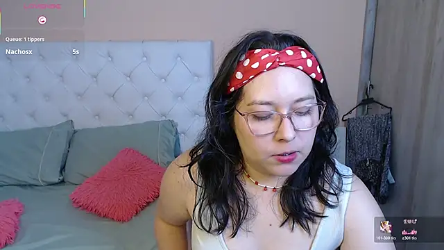 May_Carlier's cam snapshot