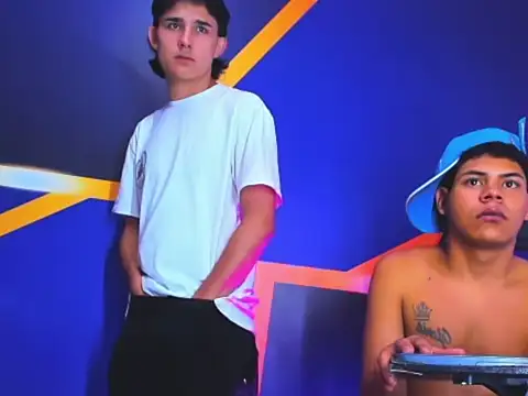 Tommy_bigcock19 live sex cam