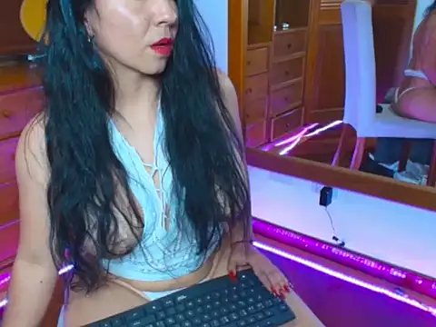 Talia__velvet's cam snapshot