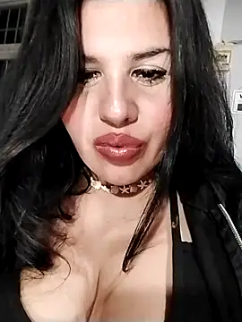 Sexylips200 live sex cam