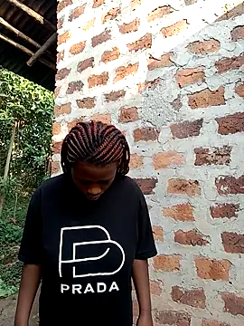 Black_juicy24 live sex cam