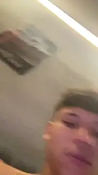 TyroneeDE live sex cam