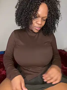 Boneca25 live sex cam