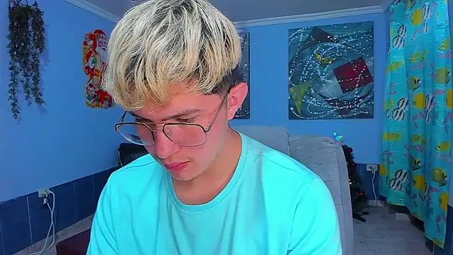 patrik_027's cam snapshot