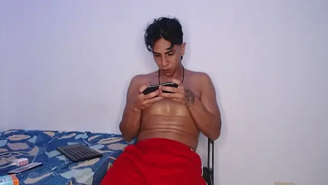 Monkey_uchiha777's cam snapshot