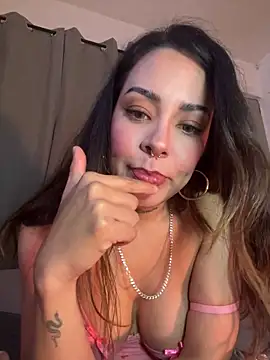 LilEuphoria's cam snapshot