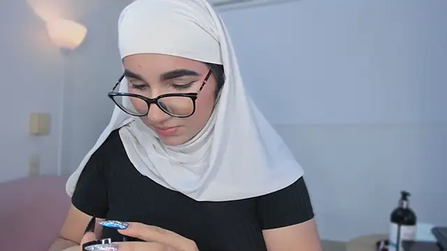 Ayha_khalaf live sex cam