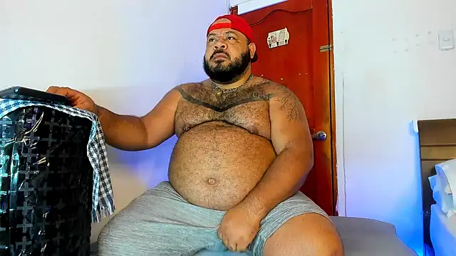 FetishBearsBig live sex cam