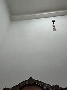 Komal0099 live sex cam