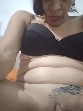 soltrinidad live sex cam