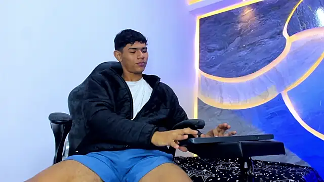 Sex_Boy_33_ live sex cam