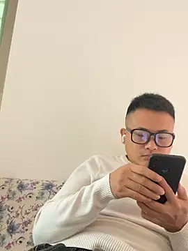 lixiaoshuai8 live sex cam