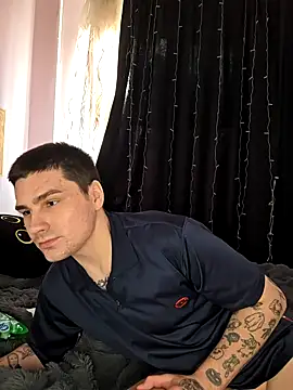 Sweet_Little_Lie live sex cam