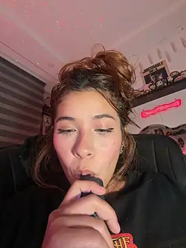 crystal_bunny7 live sex cam