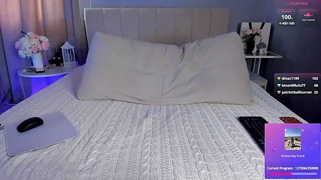 MissMiaTv live sex cam