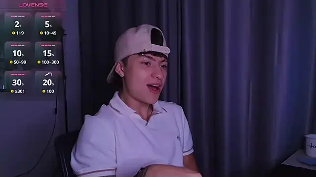 Ares_Dickson live sex cam