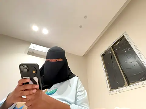 Submissive_Arab live sex cam