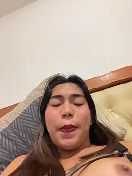 Lustrous_Nathalie live sex cam