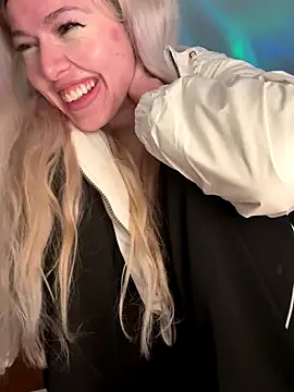 propertyofdaddy live sex cam